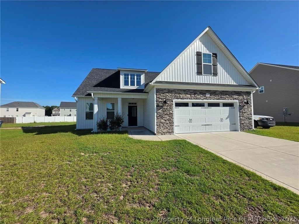 644 Amusement Dr - Photo 2 of 37