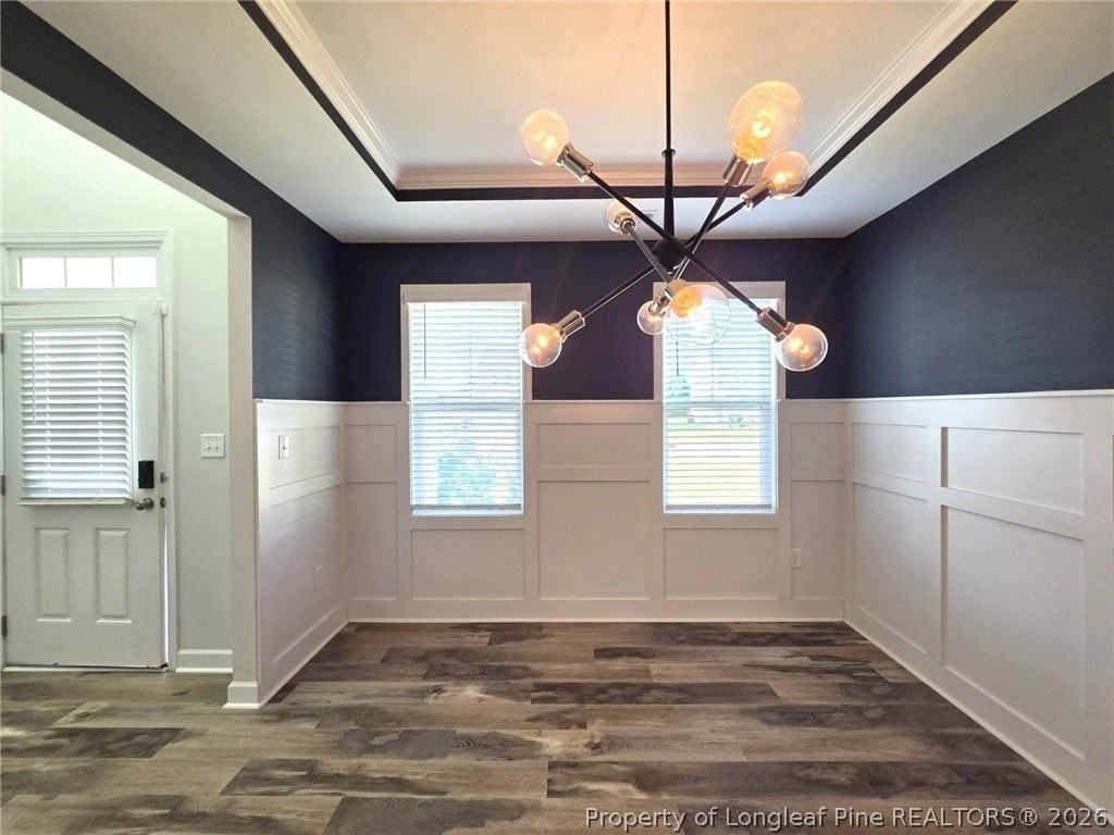 644 Amusement Dr - Photo 6 of 37