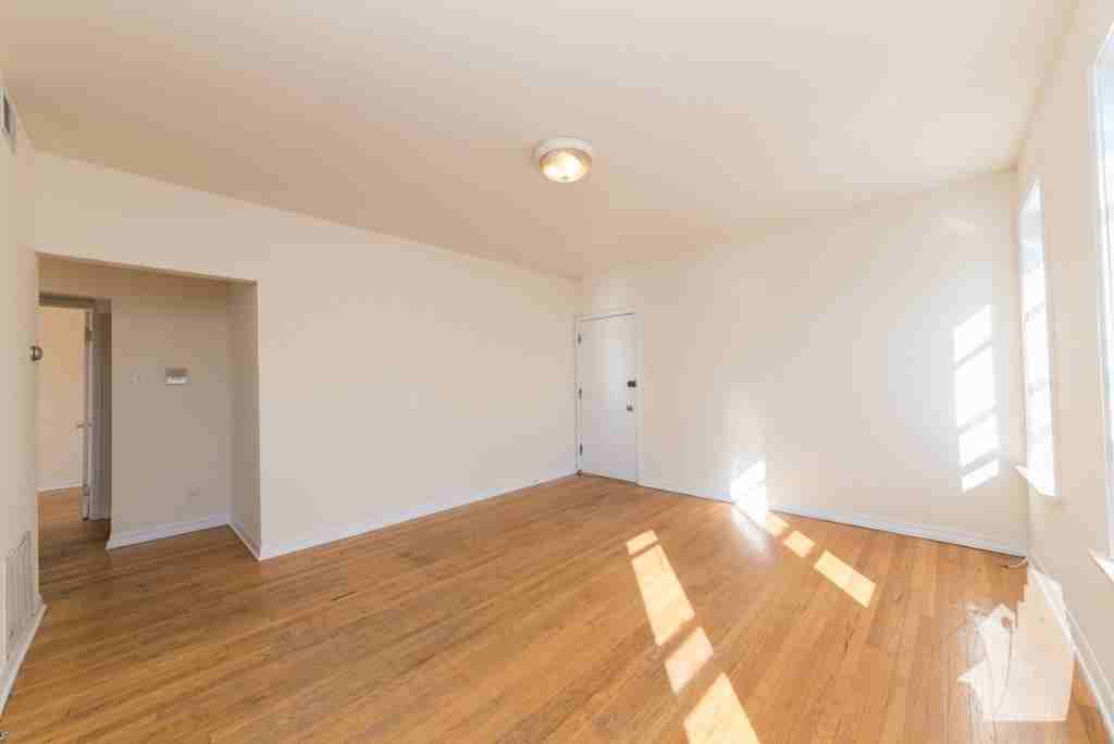 3000 N Whipple St #3040-3 - Photo 4 of 11