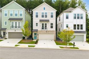 102 Pinecone Pkwy - Photo 1 of 1