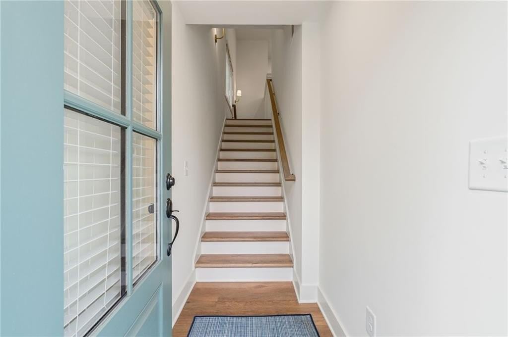 102 Pinecone Pkwy - Photo 3 of 50