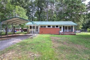 113 Burton Dr - Photo 1 of 1
