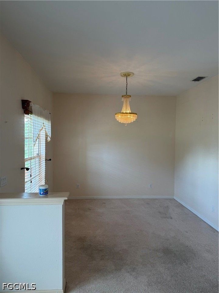 721 Milwaukee Blvd - Photo 3 of 17