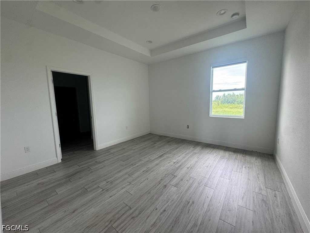 8007 Mill Ct - Photo 6 of 16