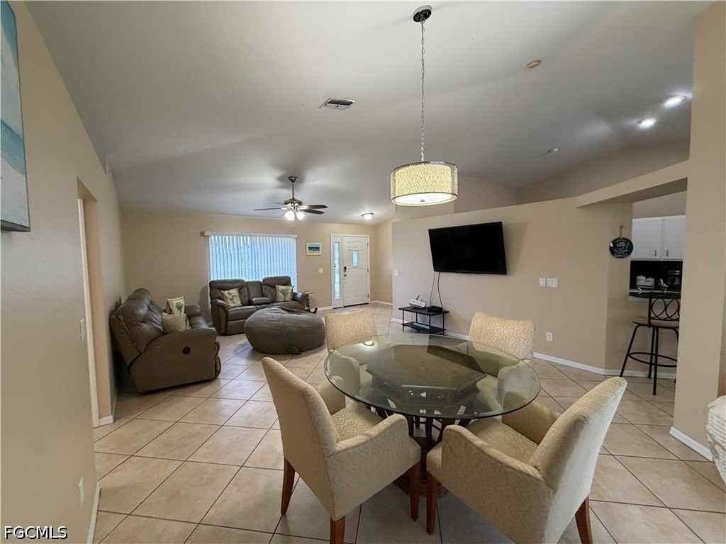 2126 Se 5th Ct - Photo 3 of 26