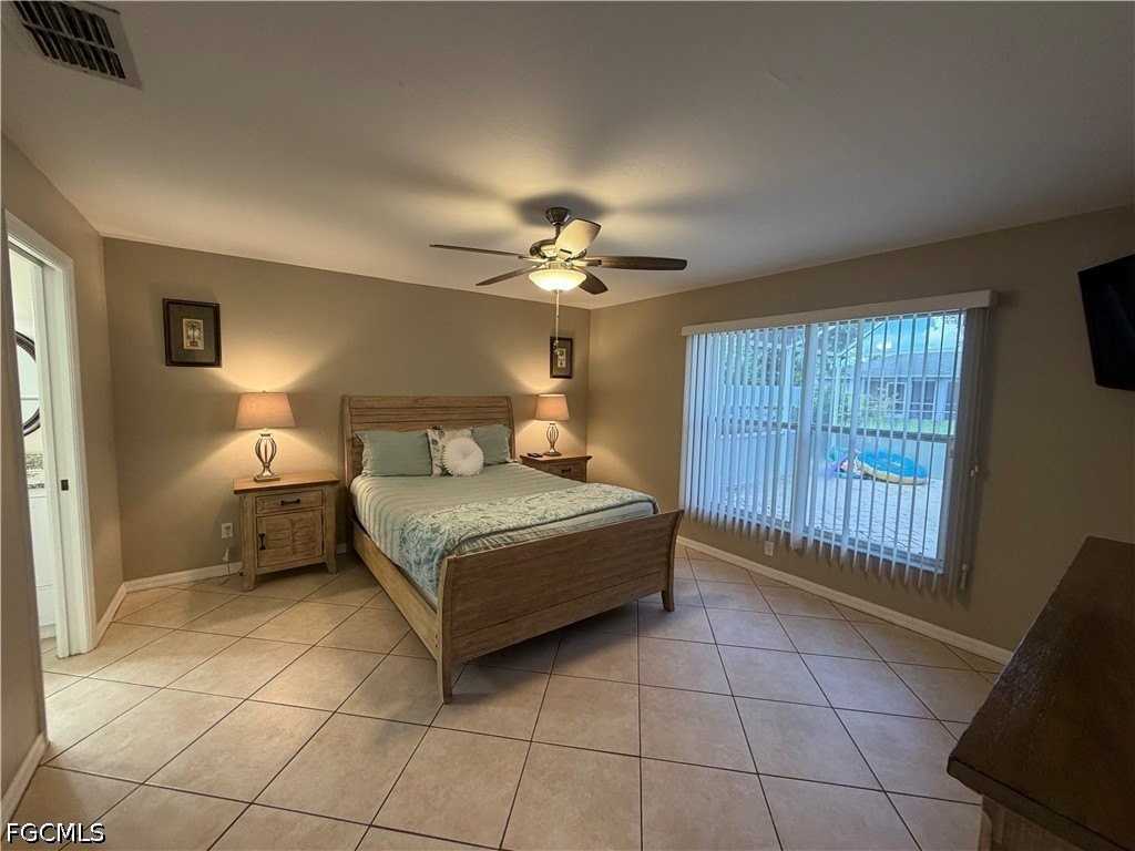 2126 Se 5th Ct - Photo 7 of 26