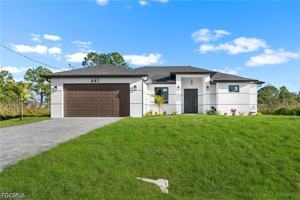 featured image of 641 Camilla St E