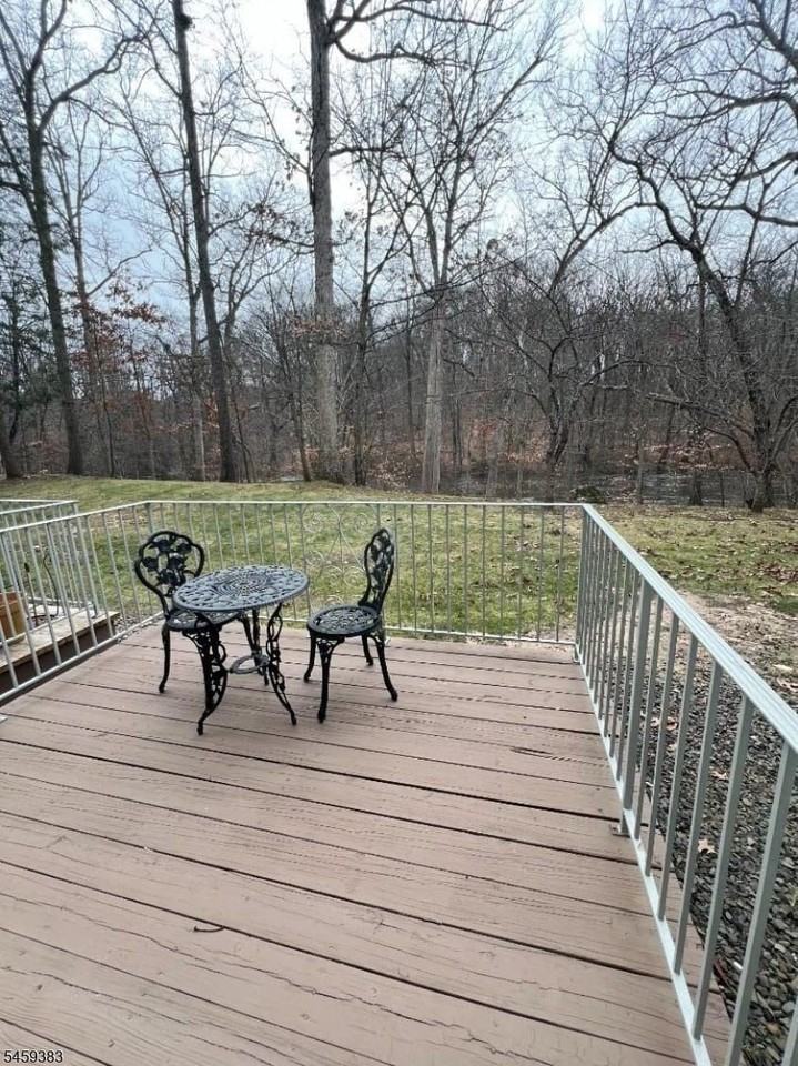193 Riveredge Dr - Photo 4 of 4