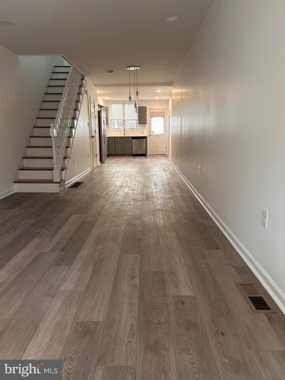 815 Tasker St - Photo 3 of 22