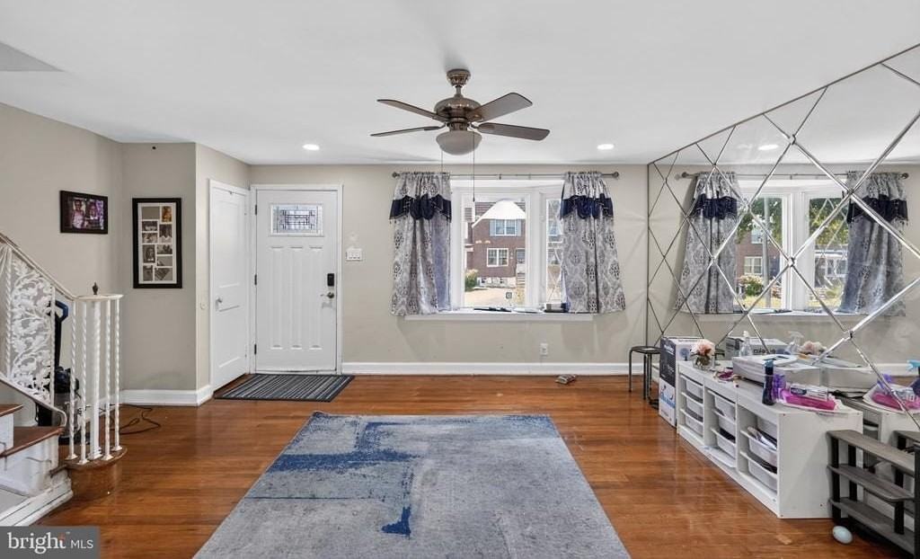 8081 Fayette St - Photo 3 of 14