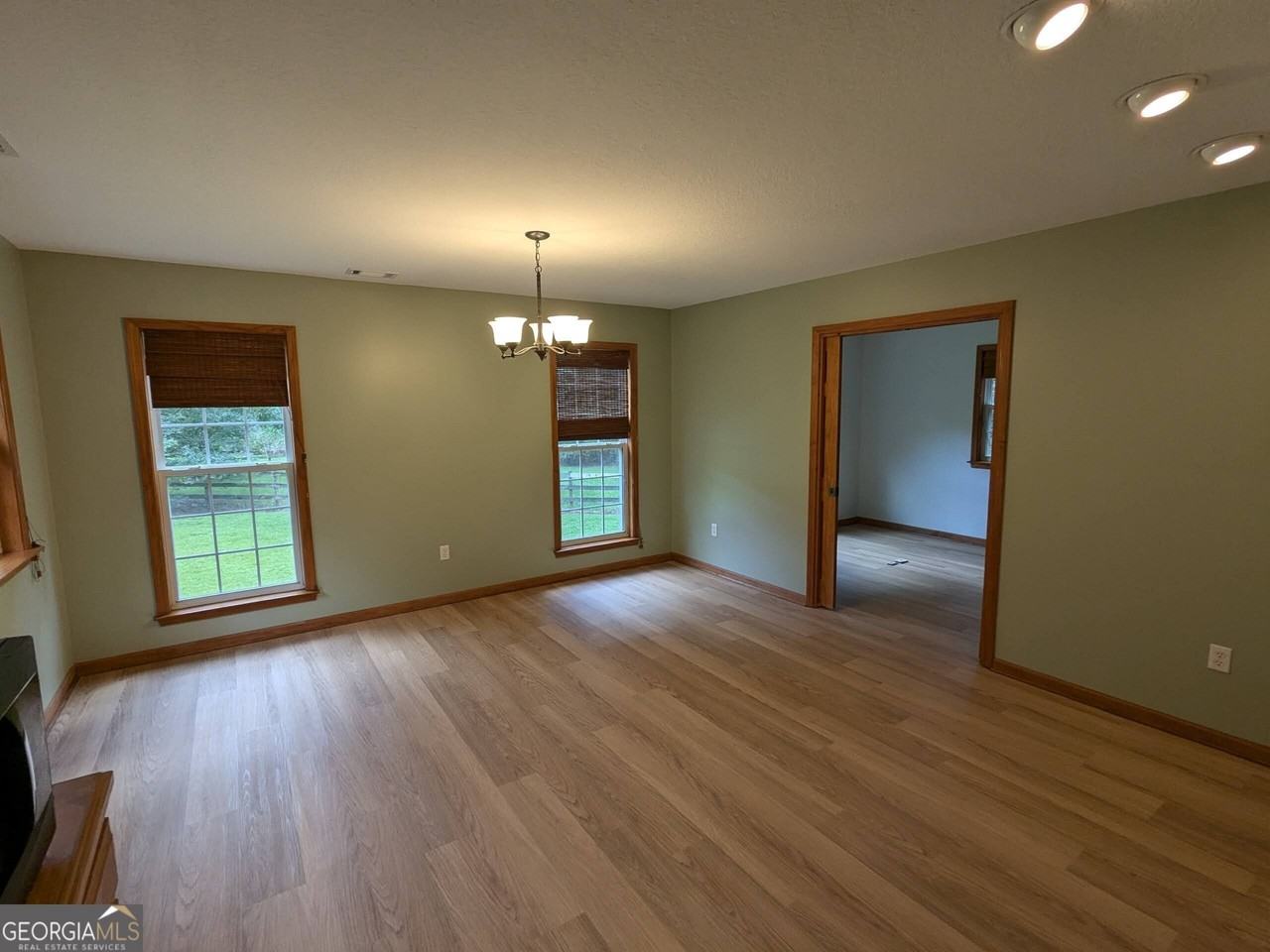 250 Cassie Ree Rd - Photo 6 of 16