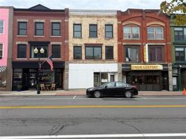 featured image of 252 Main St #2