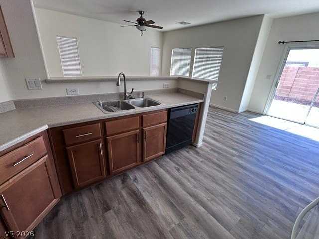 1015 Appaloosa Hills Ave - Photo 3 of 32