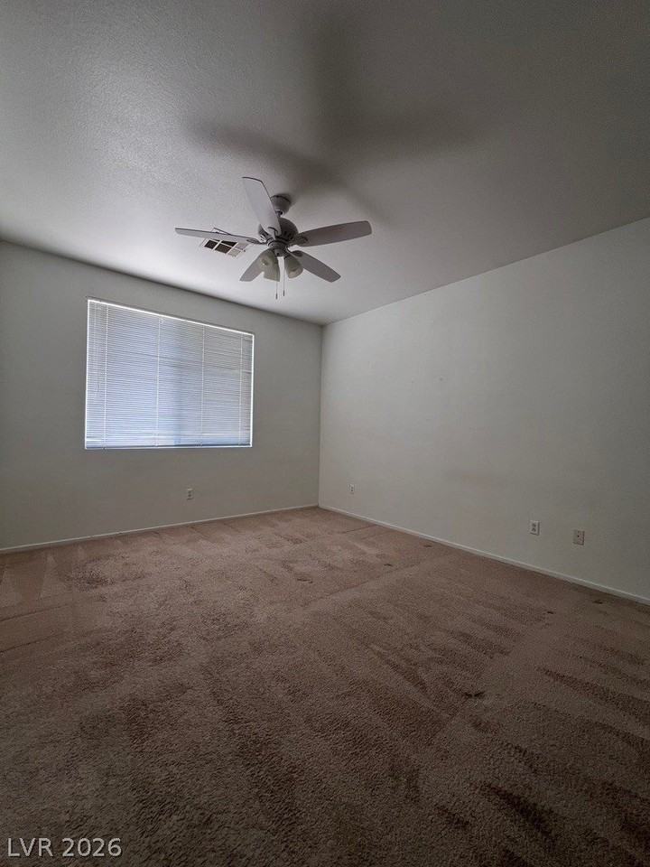 10748 Primrose Arbor Ave - Photo 4 of 7