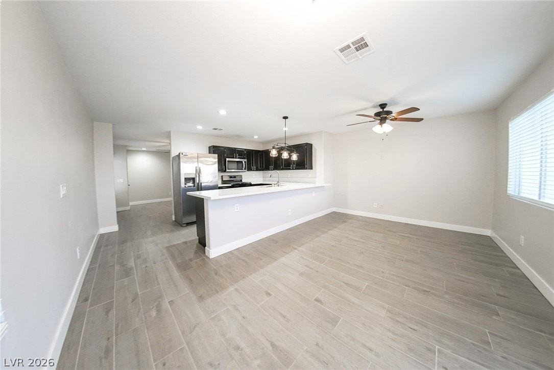 1852 Pearl Hatpin Ct - Photo 3 of 40