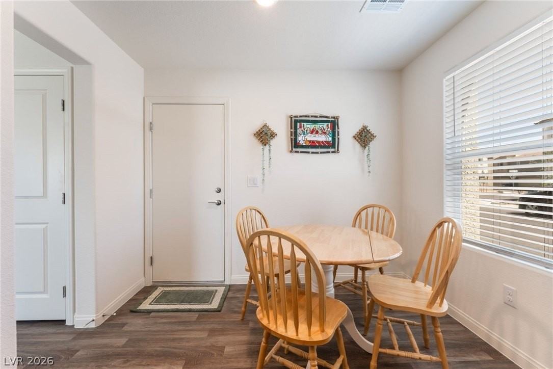 2830 Matador Red Ave - Photo 2 of 17
