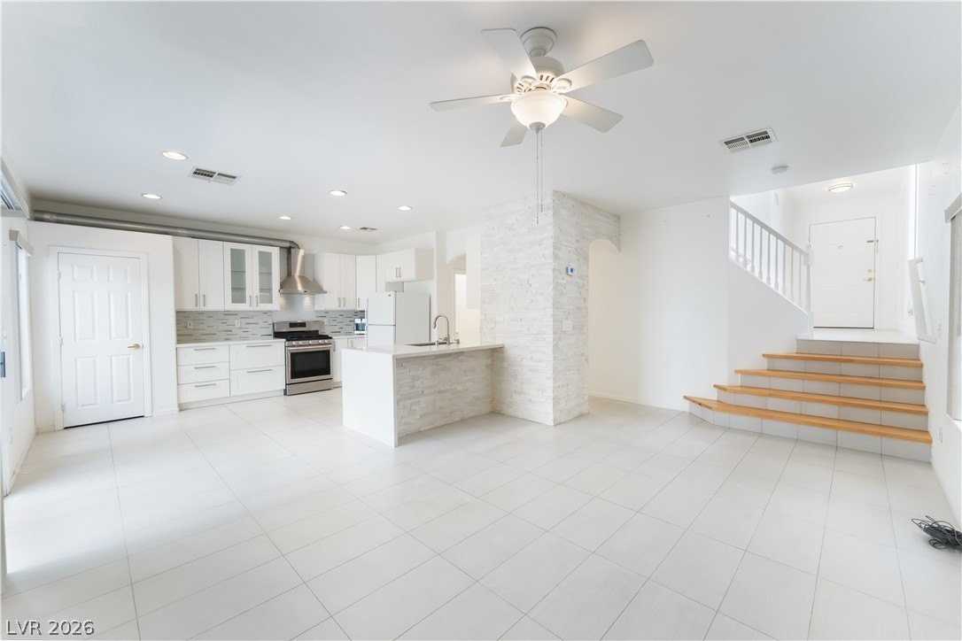 252 Serenity Ridge Ct - Photo 7 of 40