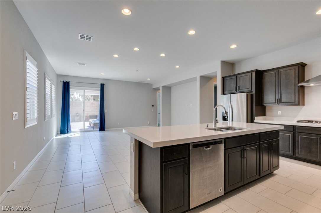 10743 Skye Lily Ave - Photo 3 of 36