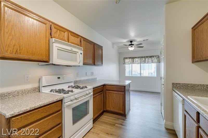 475 Lost Eagle Way - Photo 3 of 41