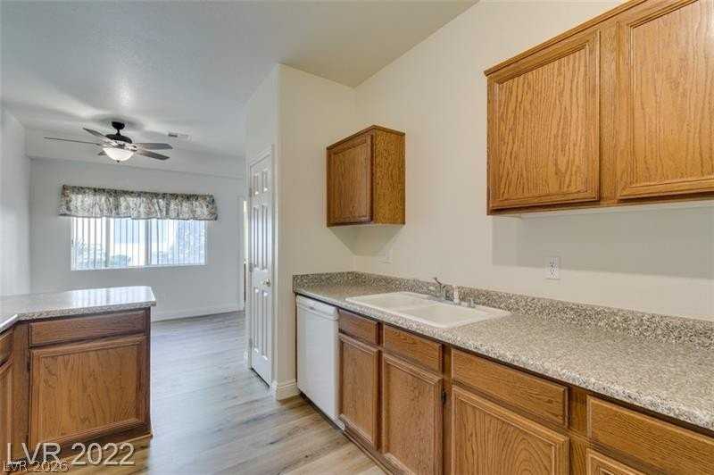 475 Lost Eagle Way - Photo 5 of 41