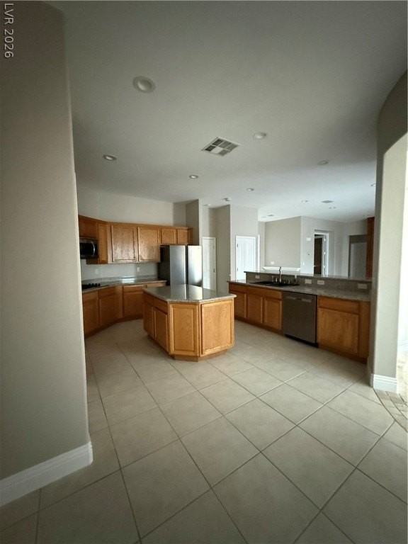 10027 Flokton Ave - Photo 4 of 22