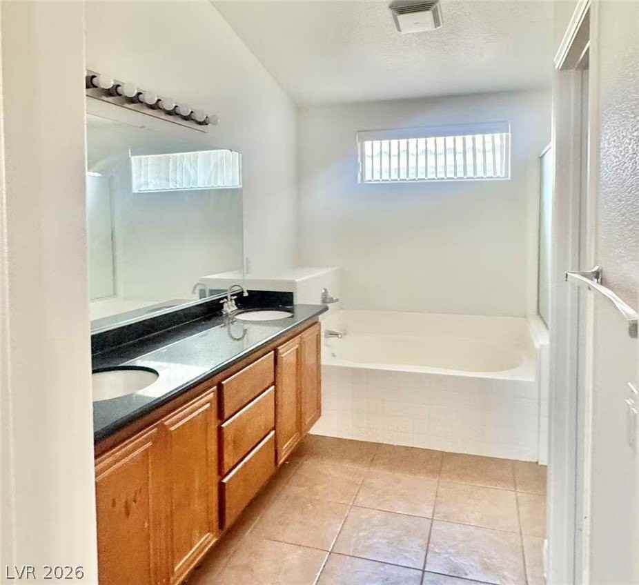 3434 Bella Valencia Ct - Photo 7 of 12