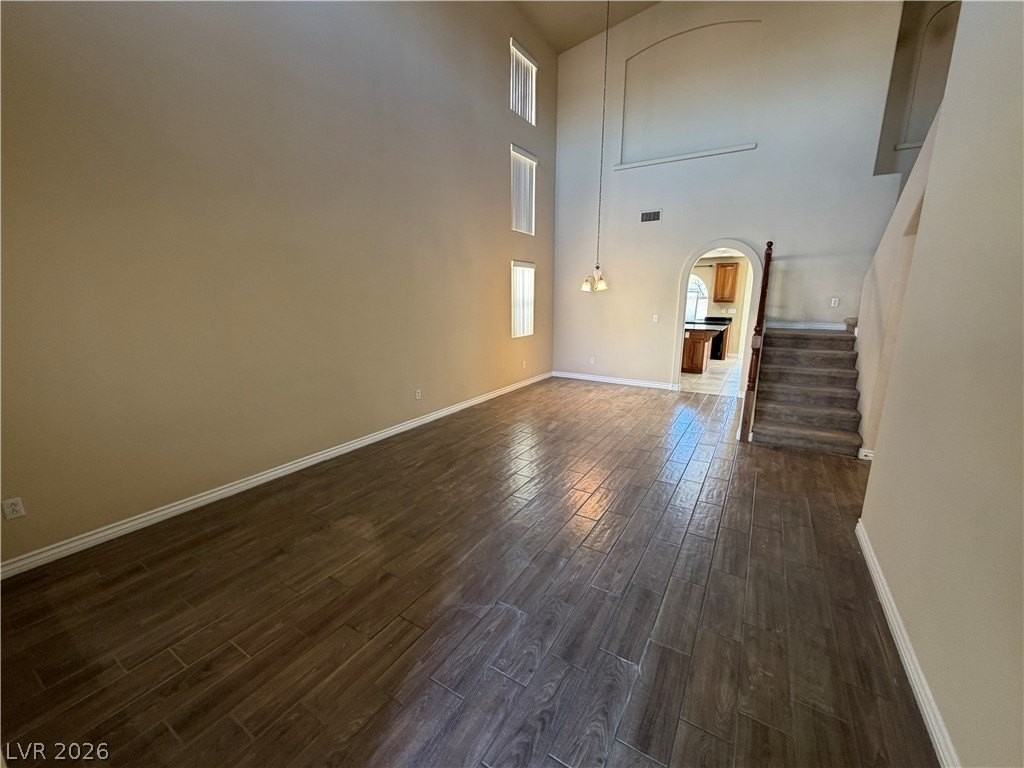 5516 Meridian Rain St - Photo 2 of 16