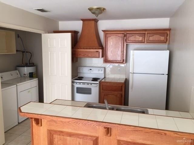 1314 Prosperity Dr - Photo 6 of 10