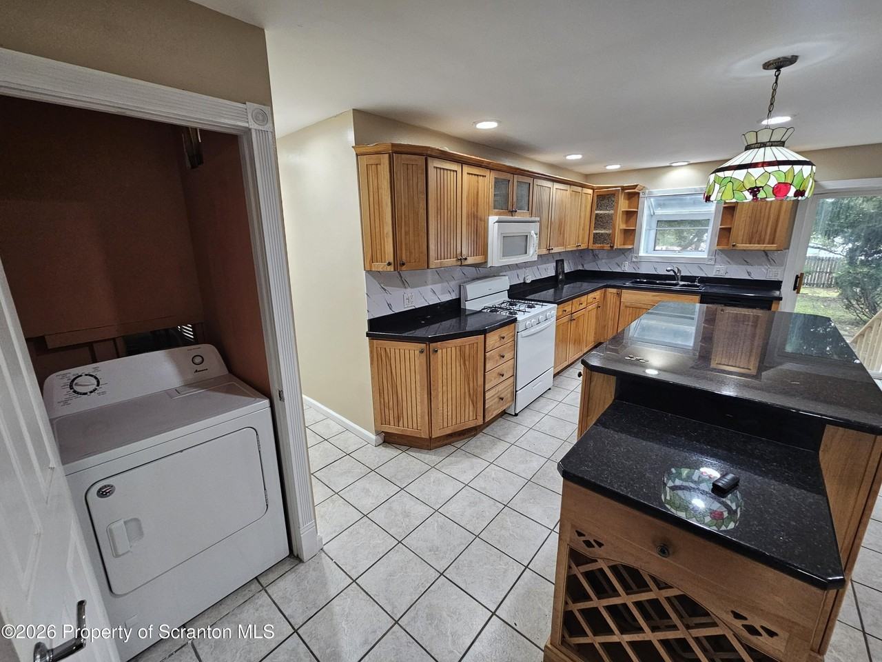 518 Prospect Ave #1 - Photo 6 of 18