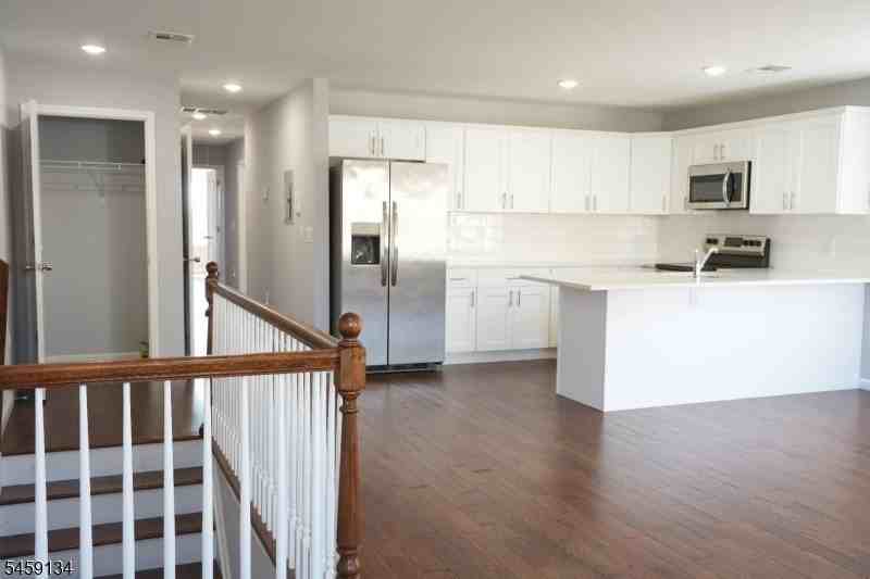 168 Johnson Ave #2 - Photo 6 of 41