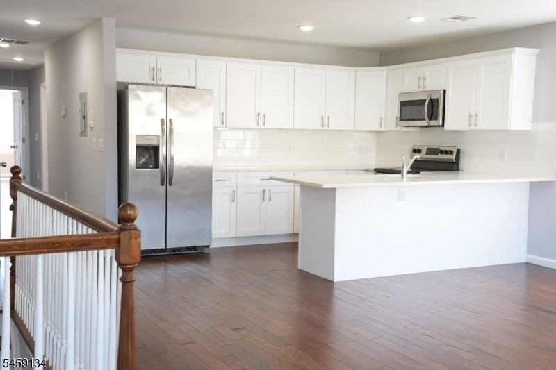168 Johnson Ave #2 - Photo 7 of 41