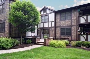 featured image of 21F Heritage Dr #F