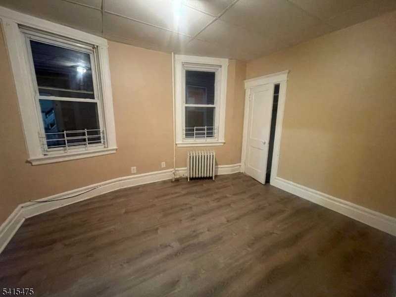 43 Mapes Ave #2L - Photo 5 of 7