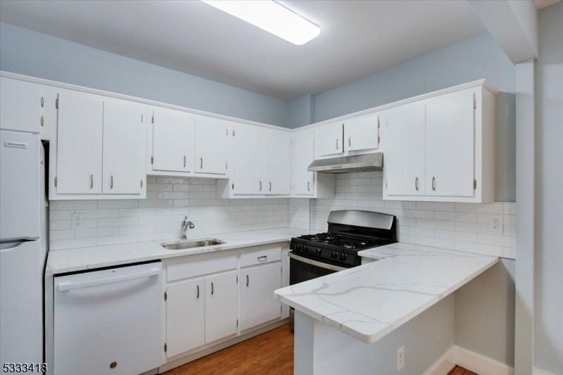 626 Valley Rd Apt 1 - Photo 7 of 14