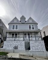 featured image of 7 Moyallen St