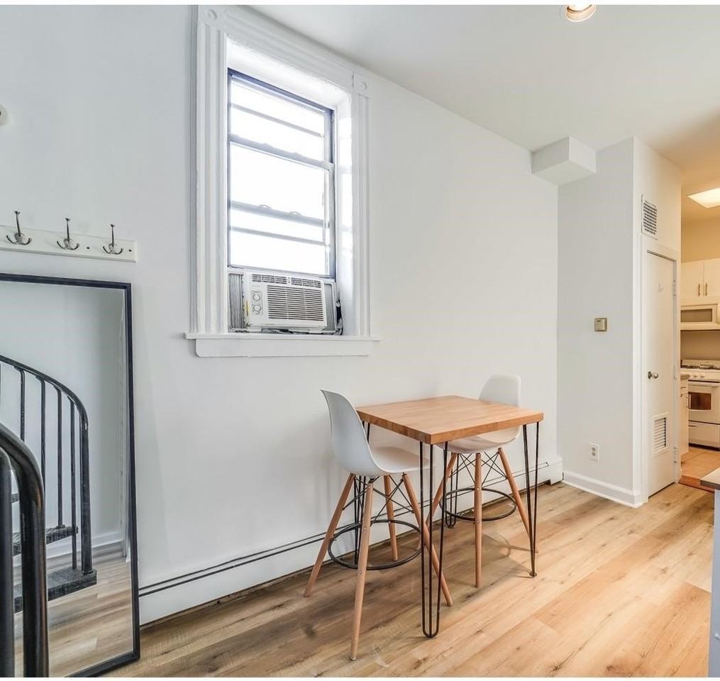 343 4th St #8 - Photo 5 of 11
