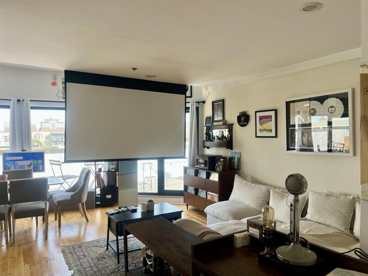 210 Jefferson St #4B - Photo 3 of 17