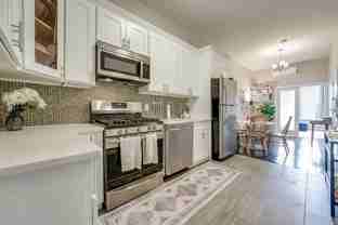 80 Webster Ave #3R - Photo 1 of 1