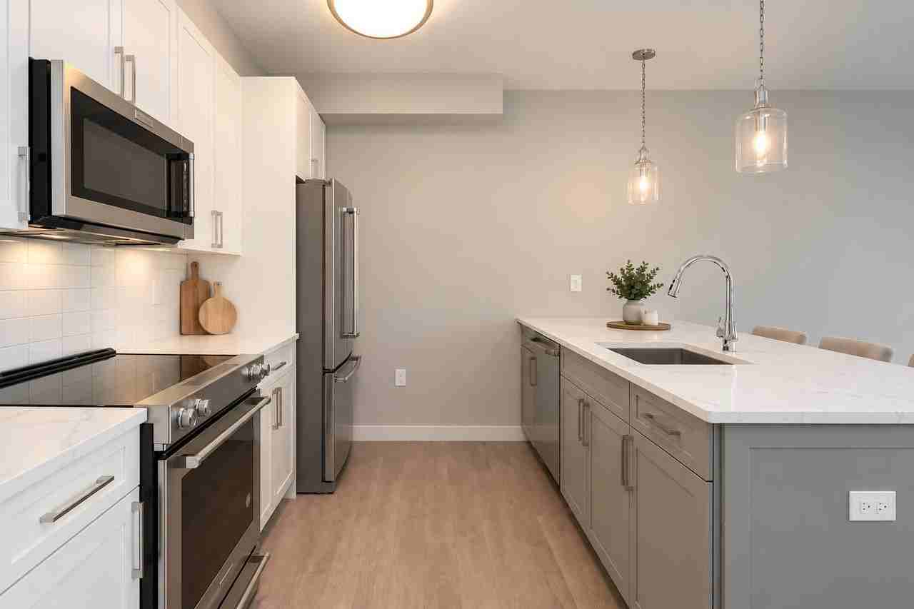 461 Newark Ave #4D - Photo 7 of 13