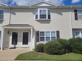 featured image of 2112 Flagstone Ct #C2