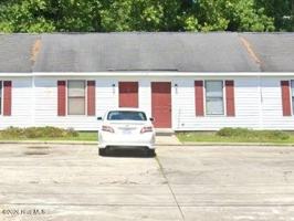 featured image of 1402 Hooker Rd #E