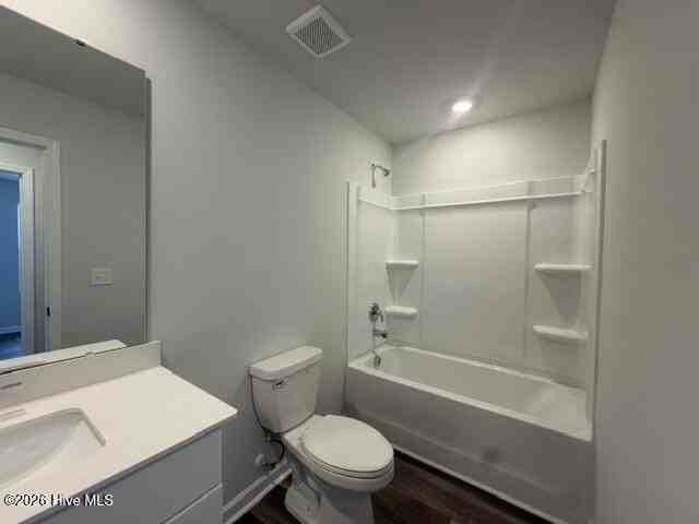 1106 Cooper Hawk Lane SW - Photo 5 of 22