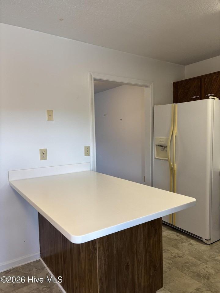 3905 Guardian Ave #E22 - Photo 4 of 15