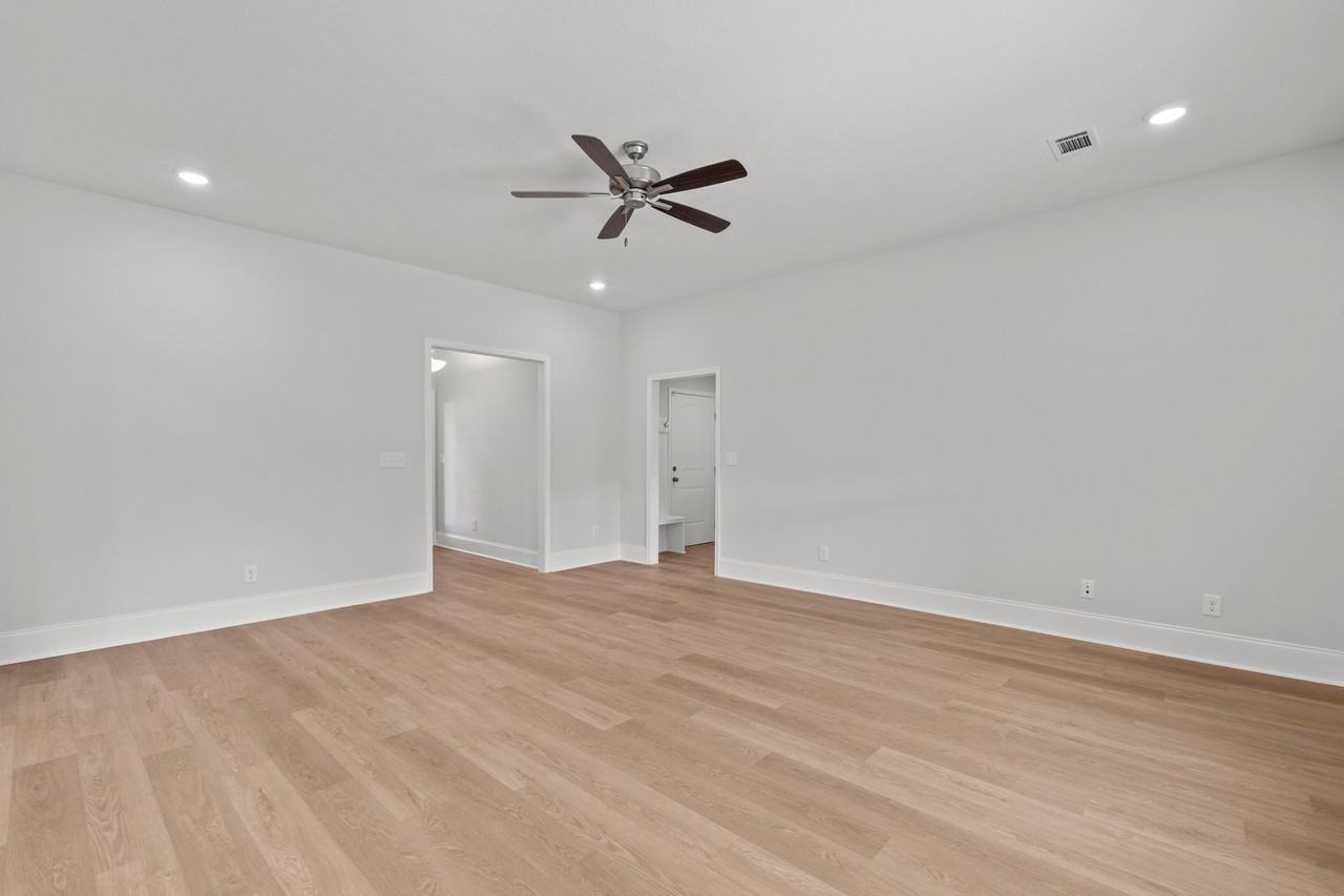 7233 Paisley Cir - Photo 7 of 49