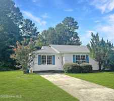 featured image of 6615 Cottonwood Dr #D