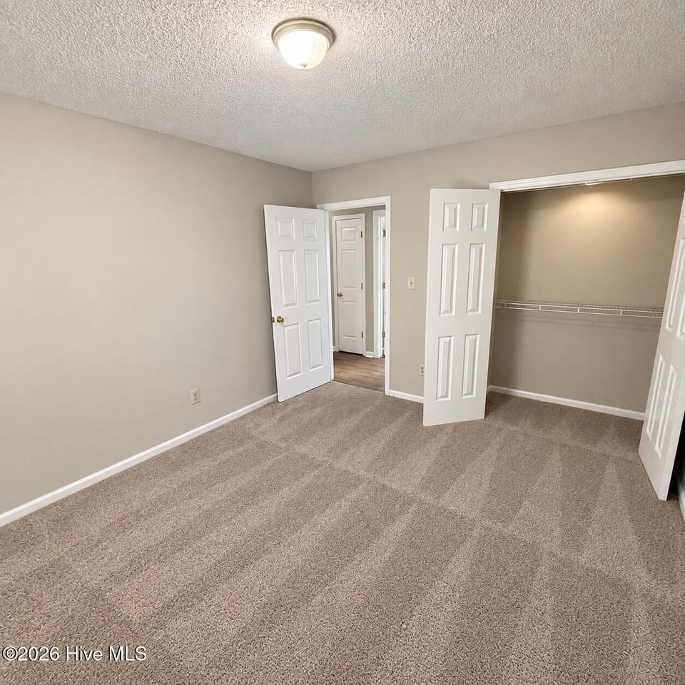 6615 Cottonwood Dr #D - Photo 7 of 12