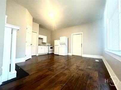 721 E 36th St #A - Photo 4 of 9