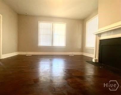 721 E 36th St #A - Photo 6 of 9