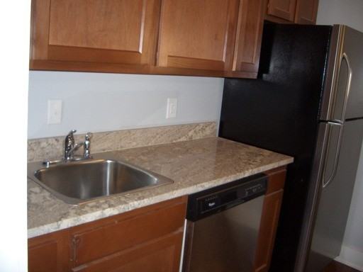 425 W 3rd Ave - Photo 2 of 8