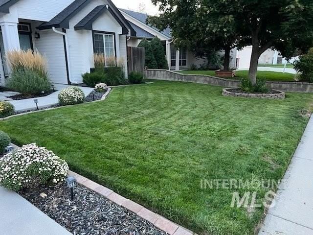 3253 N Lilyturf Ave - Home For Rent - Photo 2 of 17